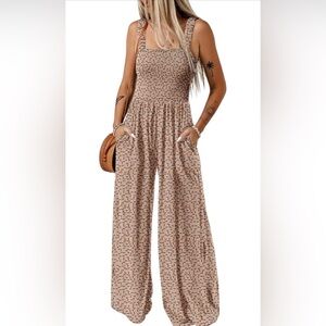 Women's Printed Jumpsuit - Tan